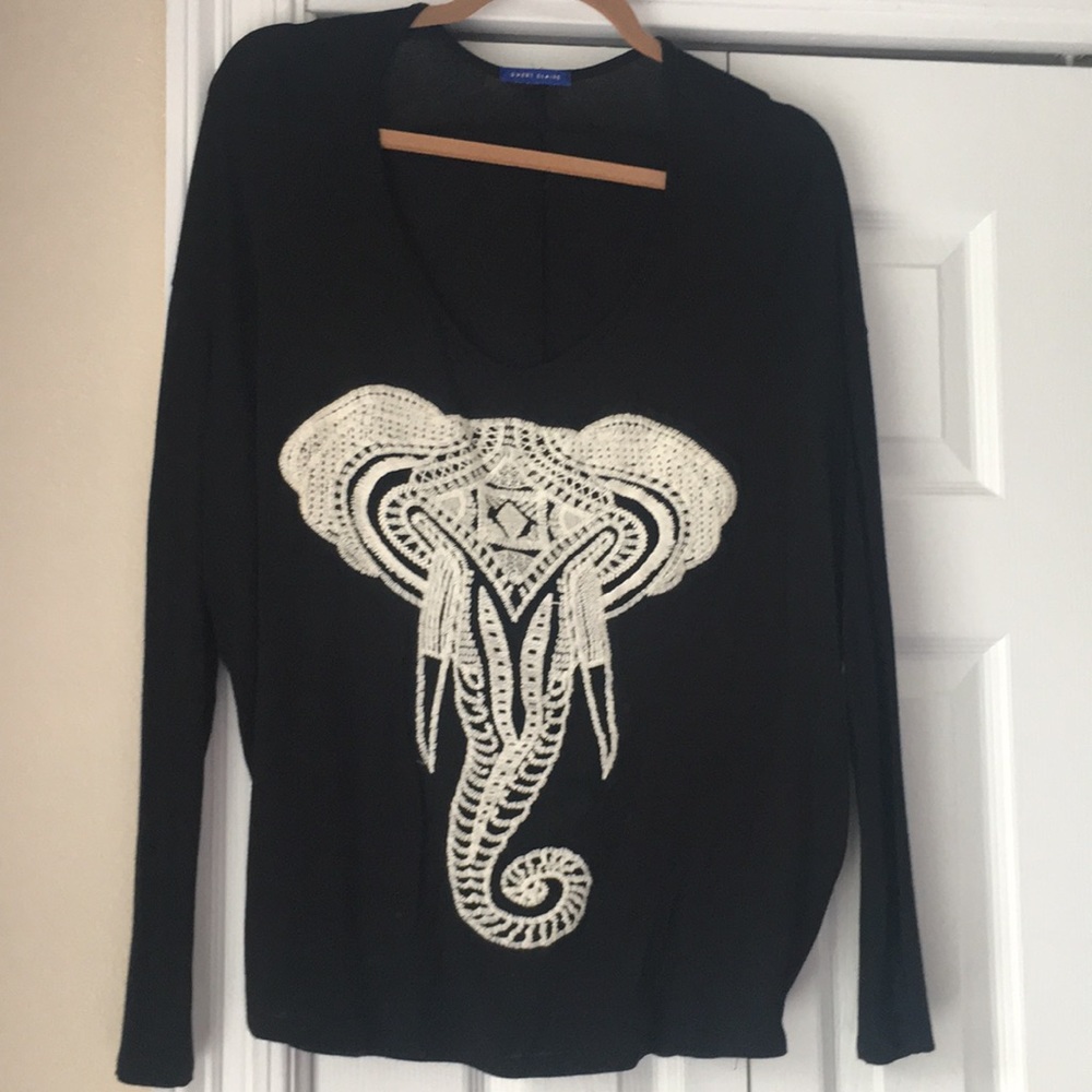 Boutique tunic